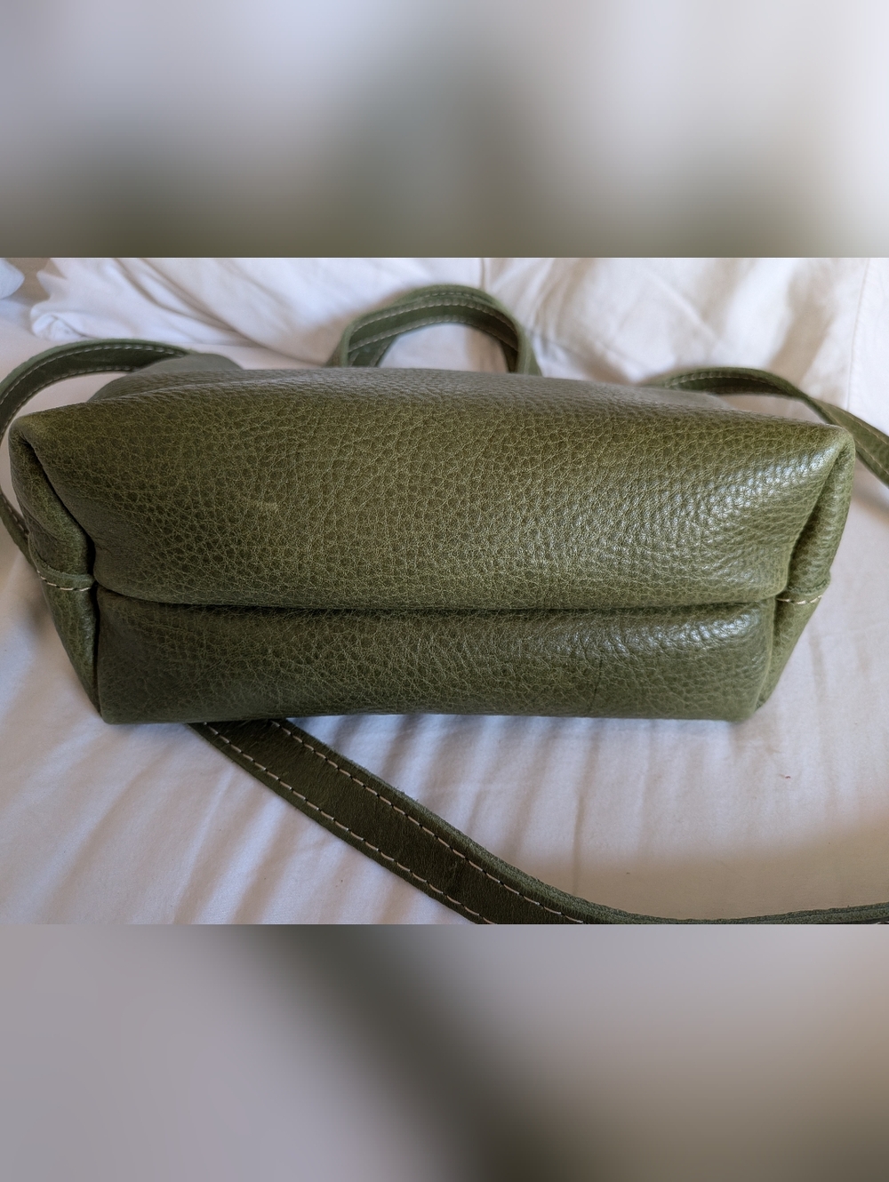 Portland Leather OG Kiwi Mini Crossbody - Picture 3 of 4